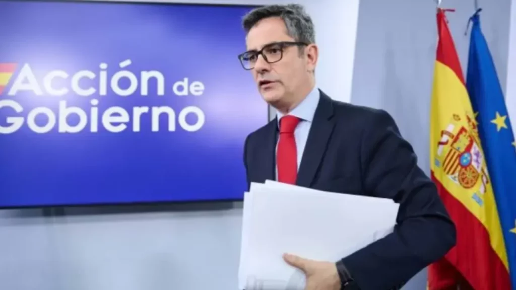 Bolaños se queja al CGPJ por el trato de Peinado