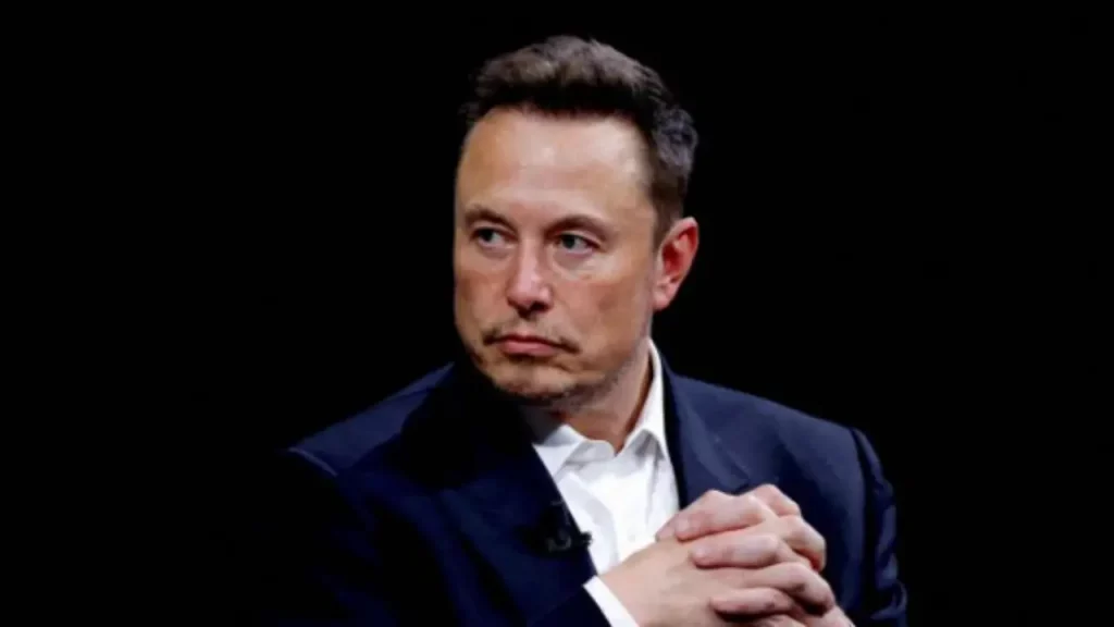 Elon Musk abre el código de Grok 2.5