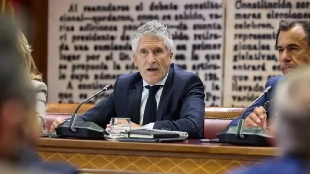 Marlaska presume del sistema antiincendios