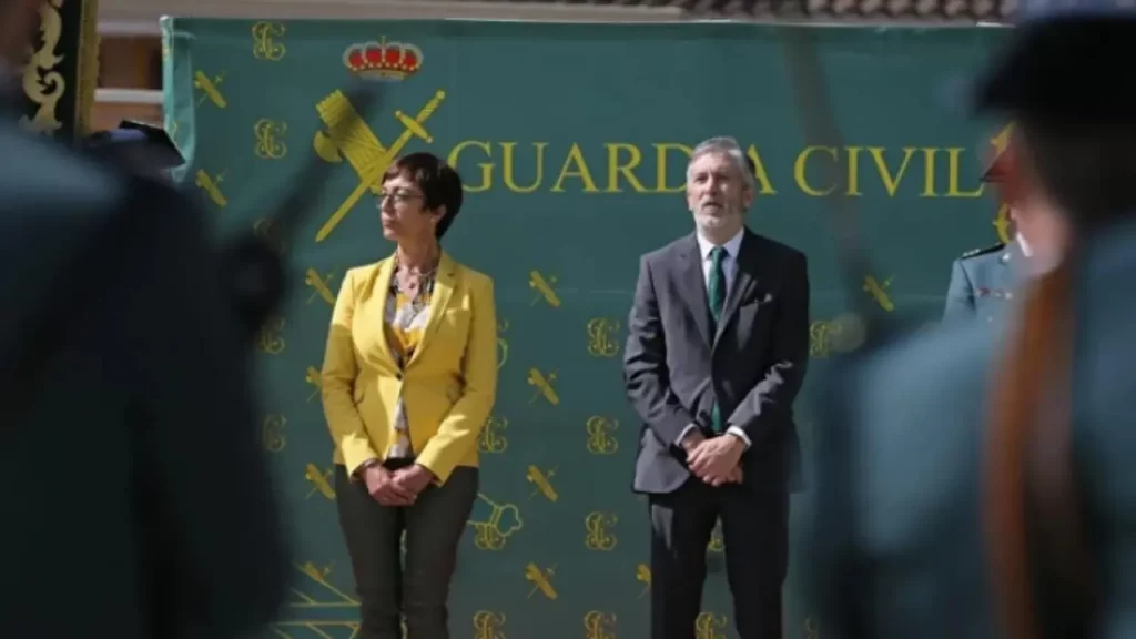 La cloaca del PSOE salpica a la cúpula de la Guardia Civil