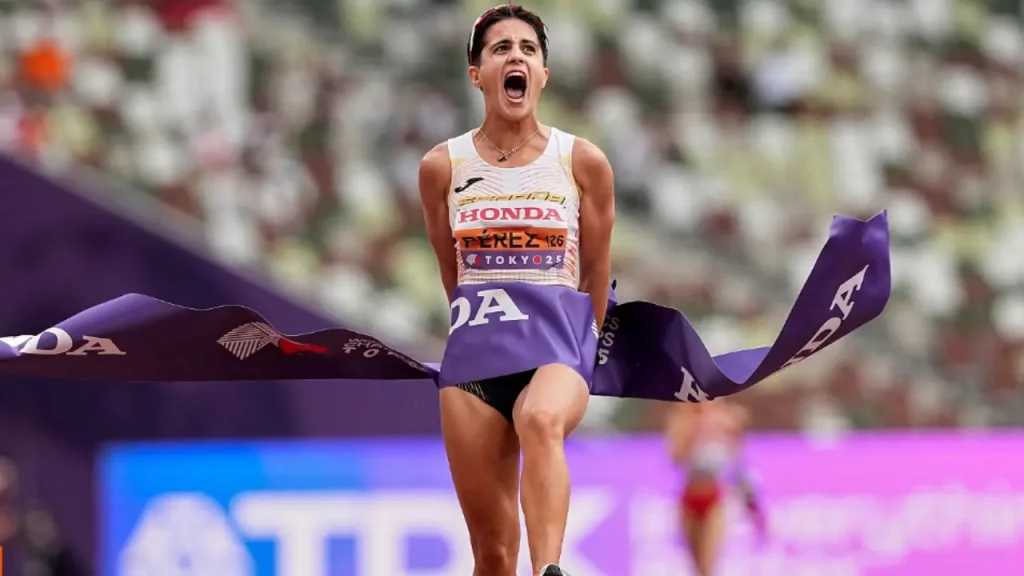María Pérez hace historia