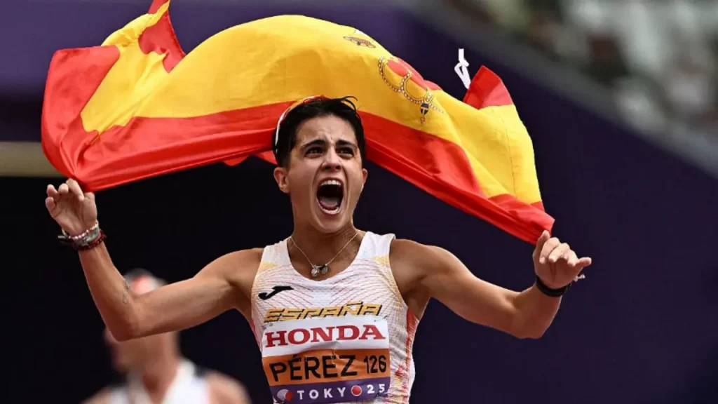 María Pérez hace historia en Tokio