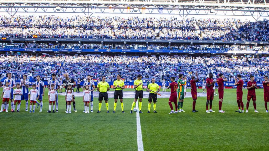El Espanyol dominó al Valencia con 21 remates y un juego ofensivo, pero acabó empatando 2-2 por falta de eficacia. Un partido que refleja la necesidad de contundencia en el fútbol español.