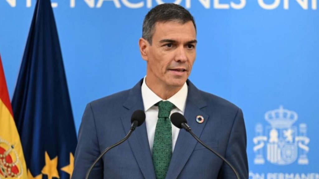 Pedro Sánchez anuncia su intención de presentarse a la reelección en 2027. Confianza, críticas y encuestas marcan un debate entre sabiduría y arrogancia.