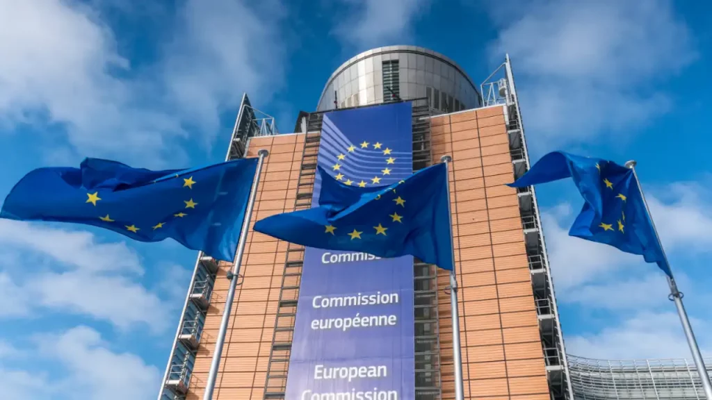 La Comisión Europea acusa a Meta y TikTok
