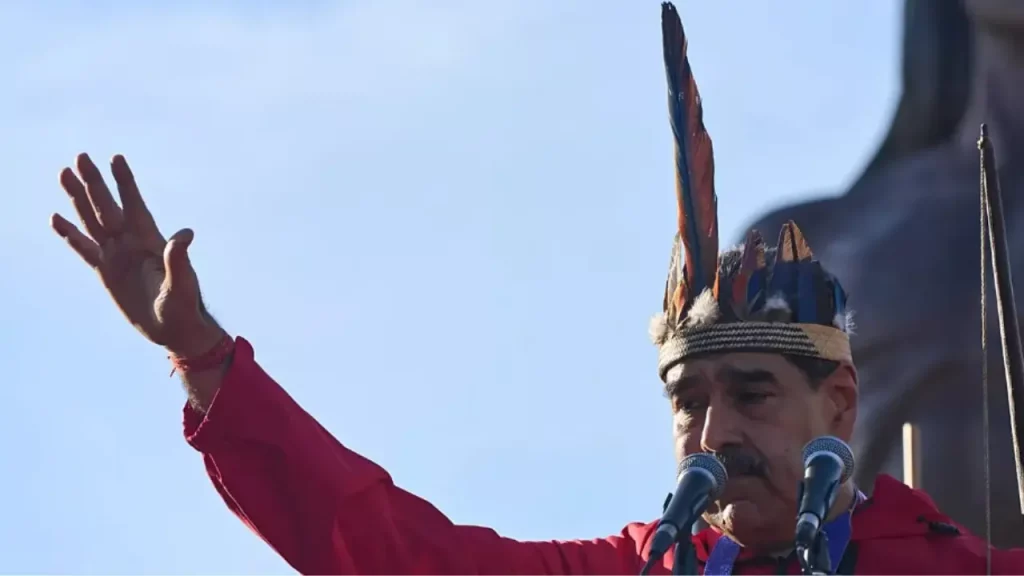 Maduro llama a formar brigadas indígenas para defender Venezuela 