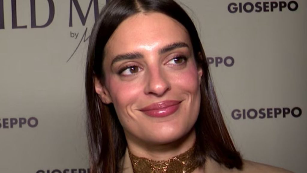 Susana Molina desmiente los rumores de crisis entre Anabel Pantoja y David Rodríguez, confirma que la relación sigue igual y celebra el regreso de Anabel a Madrid para su nuevo proyecto televisivo.