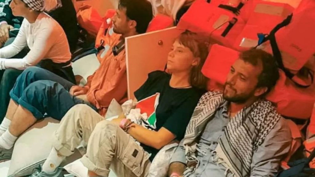 La interceptación de la flotilla hacia Gaza por Israel provoca críticas internacionales de España, Reino Unido, Irán y gobiernos latinoamericanos.