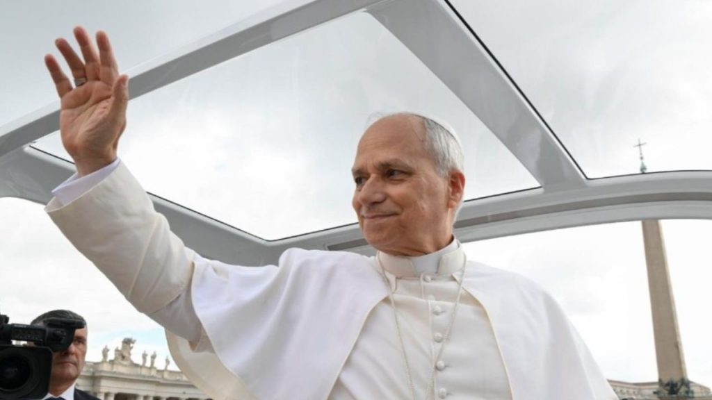 El papa León XIV inicia su primer viaje internacional a Turquía y Líbano del 27 de noviembre al 2 de diciembre, abordando la situación de los católicos en Oriente Medio y reforzando la unidad cristiana.