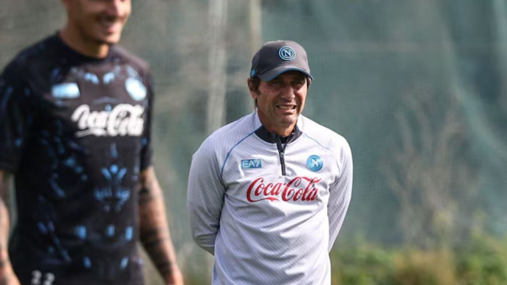 El Nápoles atraviesa una crisis defensiva y ofensiva; Conte afronta retos clave ante PSV e Inter para revertir la racha negativa en Serie A y Champions.