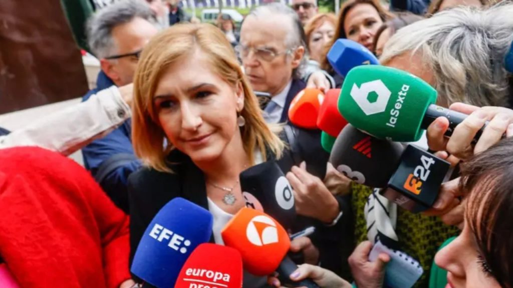 Pradas asegura haber informado a Mazón durante la dana, pese a su negativa, reavivando el debate sobre la gestión y responsabilidad del Gobierno valenciano.