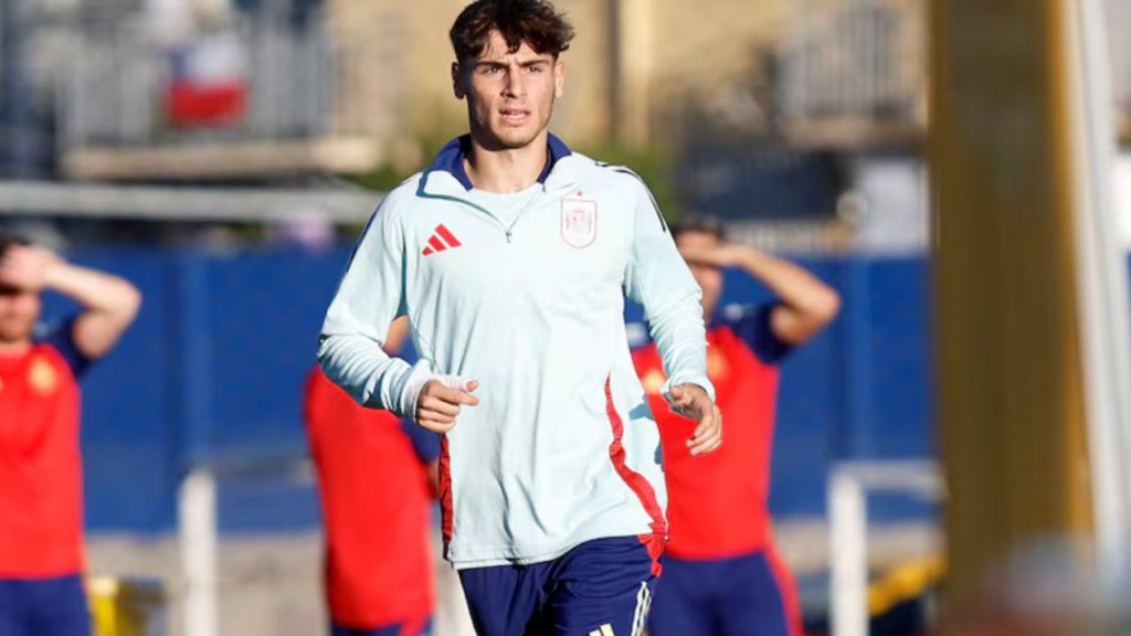 España Sub-20 avanza en el Mundial tras sobrevivir al “grupo de la muerte”. Con Iker Bravo y Pablo García como figuras, La Rojita enfrentará a Ucrania en octavos, buscando confirmar su carácter y talento ante un reto de máxima exigencia.