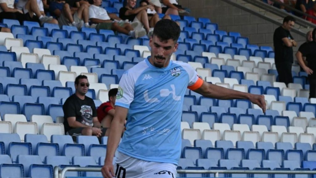 El Ciudad de Lucena amplía su estadio para recibir al Villarreal en la Copa del Rey. El modesto club cordobés vivirá un duelo histórico ante un gigante europeo con aforo ampliado y entradas populares.