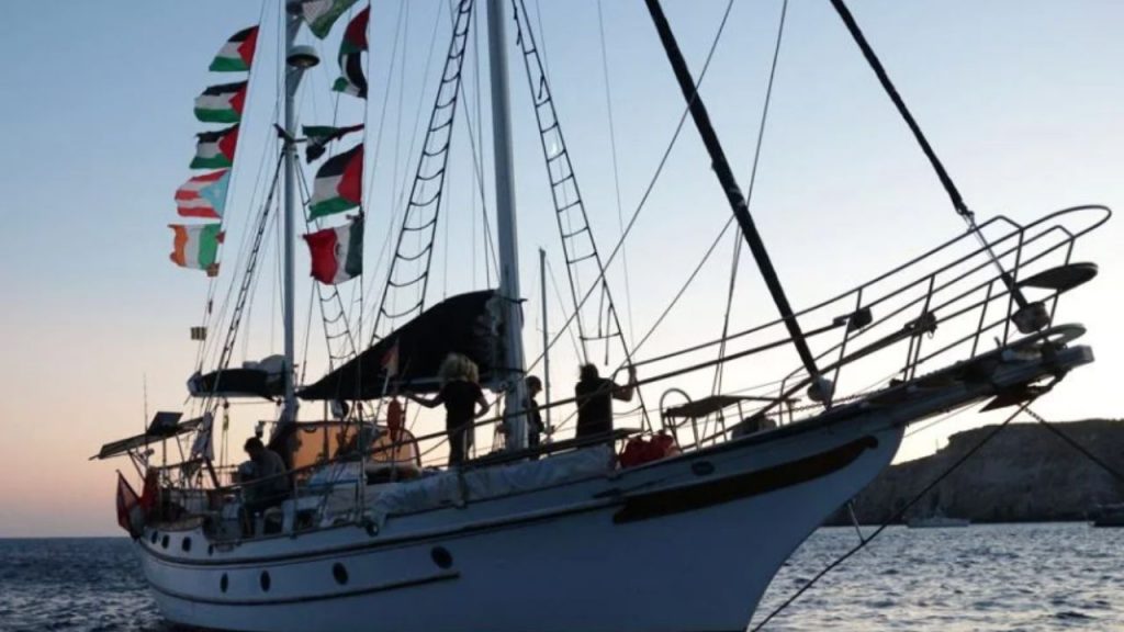El Gobierno español advierte a la flotilla Global Sumud sobre los peligros de entrar en la zona de exclusión marítima frente a Gaza, mientras aumentan las tensiones y las víctimas por los bombardeos israelíes superan las 66 000 muertes.