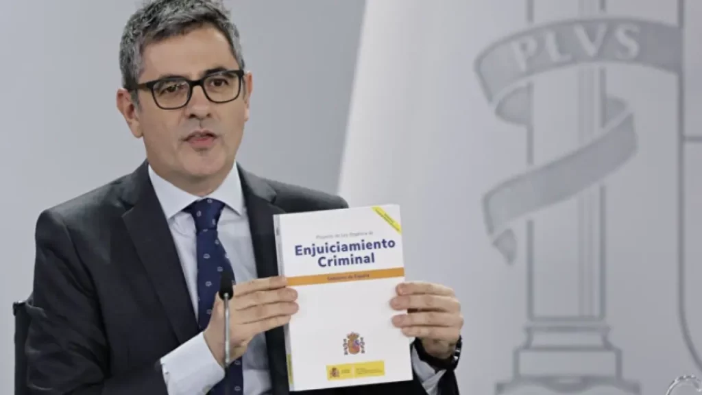 Bolaños señala a Losantos y Herrera mientras prepara su asalto al poder judicial