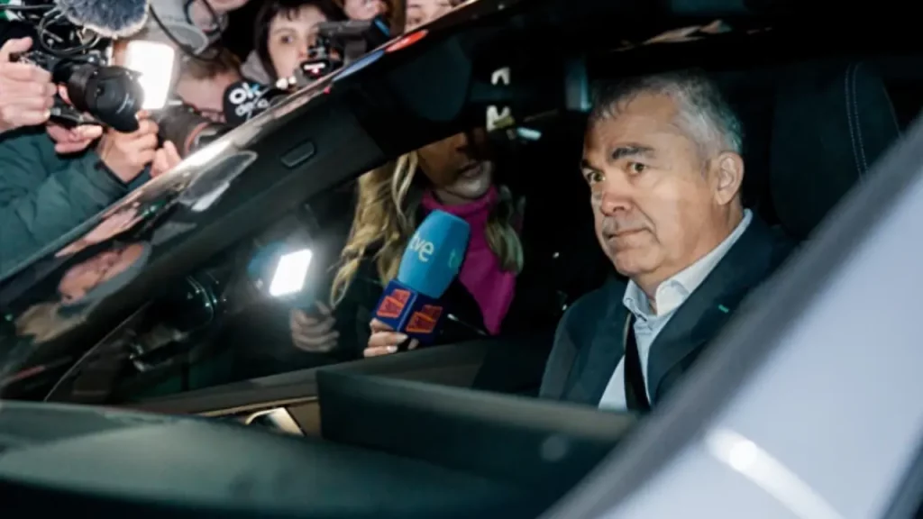 Cloacas al servicio de Sánchez