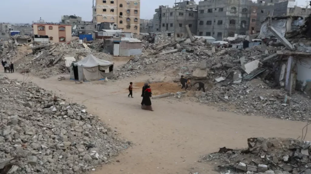 El progreso de la tregua en Gaza es lento mientras persiste la violencia entre Israel y Hamás