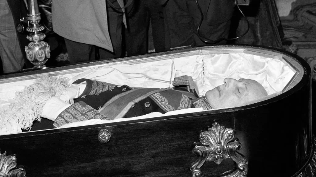 Franco ha muerto