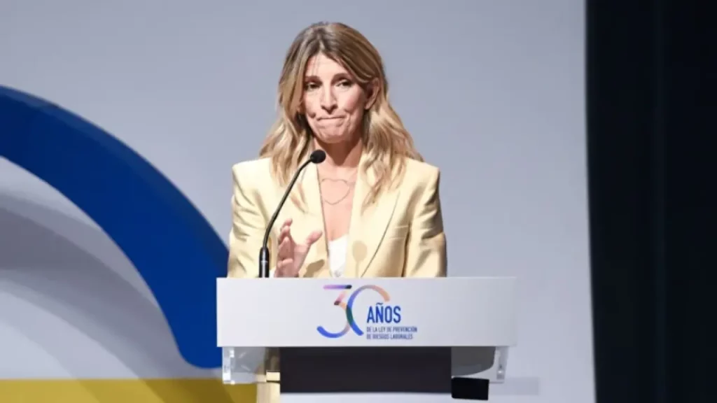 Sumar propone al Gobierno expropiar viviendas con riesgo de desahucio