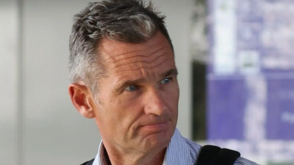 Iñaki Urdangarín revela detalles inéditos sobre su relación con la infanta Cristina y su vida tras el escándalo, generando expectativas y polémica por unas posibles memorias.