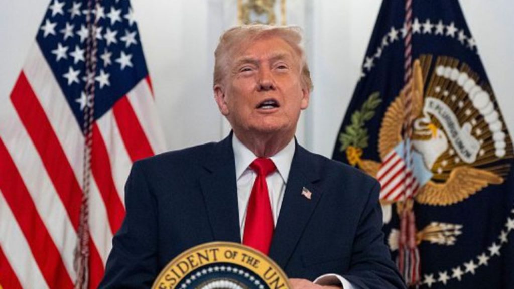 Trump anuncia la paralización de trámites migratorios desde el Tercer Mundo tras el ataque en Washington y profundiza medidas de revisión y seguridad en EE.UU.