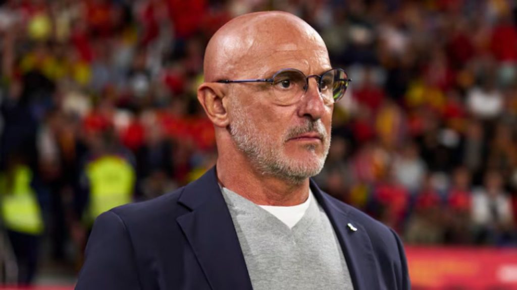 Luis de la Fuente anuncia la lista de convocados de España para los decisivos partidos contra Georgia y Turquía rumbo al Mundial 2026, con bajas sensibles y jóvenes promesas que podrían cambiar la estrategia del equipo.