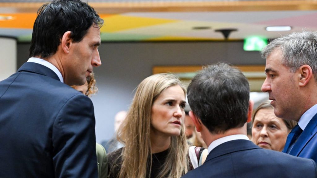 La Unión Europea acuerda reducir un 90% las emisiones de CO2 para 2040, con España como impulsora del pacto. Sin embargo, las flexibilidades concedidas a varios países generan debate sobre su verdadero compromiso climático.