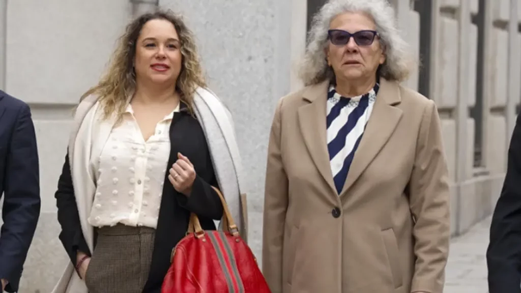 Ábalos intentó “enchufar” a la hija de la empresaria que llevó bolsas con dinero a Ferraz