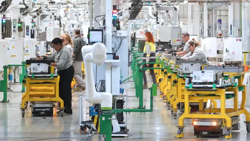 El INE confirma que la economía creció un 0,6%