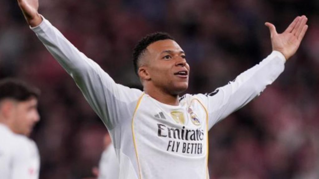 El Real Madrid vence en San Mamés con un doblete de Mbappé y recupera sensaciones tras semanas de dudas, reforzando la confianza en el proyecto de Xabi Alonso.