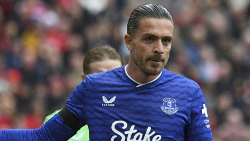 La banda irlandesa 'Gucci Gang' aterroriza a futbolistas de la Premier League con robos meticulosamente planeados en sus mansiones, obligando a invertir en seguridad privada avanzada.