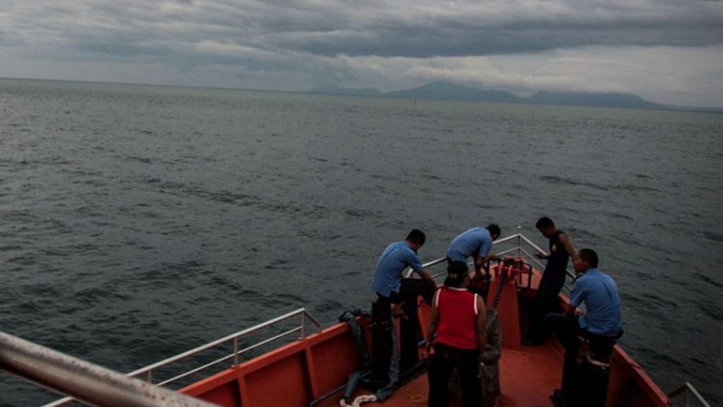 Malasia reanuda la búsqueda del vuelo MH370 casi doce años después de su misteriosa desaparición con 239 personas a bordo. El Gobierno reinicia las operaciones el 30 de diciembre, intentando resolver uno de los mayores enigmas de la aviación tras perderse el rastro del avión camino a Vietnam.