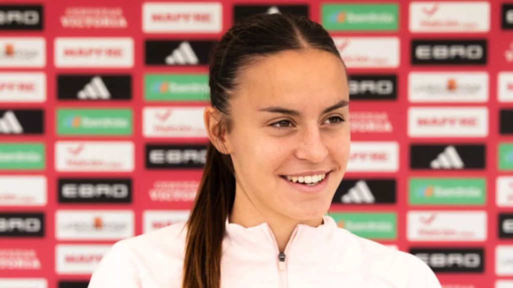 Clara Serrajordi queda fuera de la final de la Nations League ante Alemania. Una decisión polémica que cuestiona la gestión de Sonia Bermúdez.