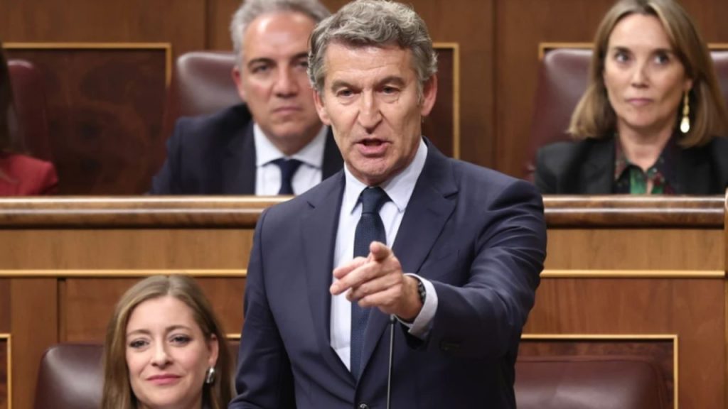 El PP exige a Pedro Sánchez que comparezca en el Congreso para dar explicaciones por los casos de corrupción que afectan al Gobierno y al PSOE.