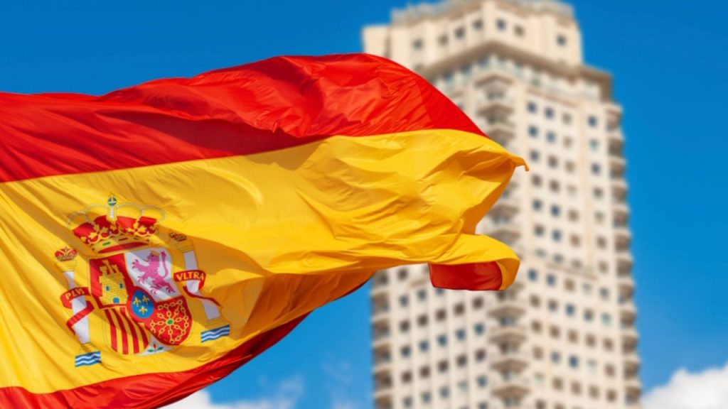 El PIB de España creció un 2,8 % en 2025, con aceleración al cierre del año impulsada por consumo e inversión, aunque por debajo de las expectativas oficiales en un contexto de incertidumbre global.