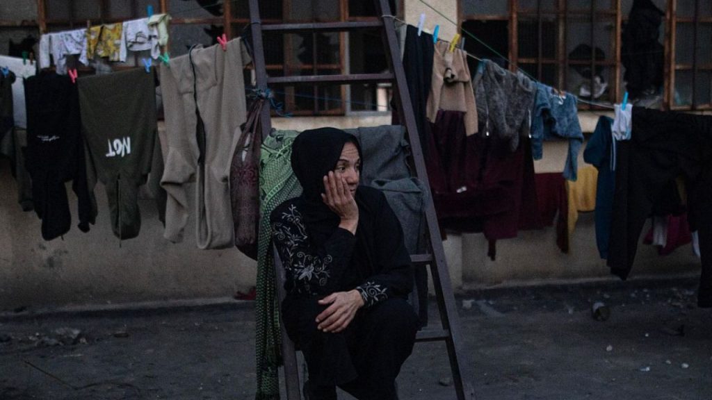 La reapertura parcial del paso de Ráfah ofrece una salida limitada a miles de gazatíes, pero deja a pacientes graves, incluidos enfermos de cáncer, atrapados en un sistema sanitario colapsado y sin acceso real a tratamiento.