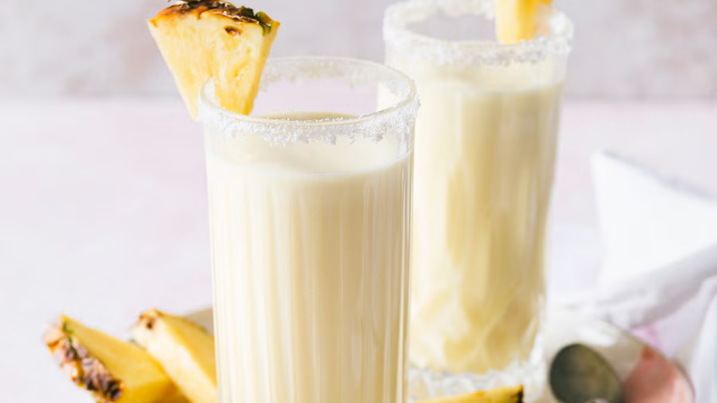 🍍 Piña Colada Sin Alcohol: Bebida Tropical Cremosa para Toda la Familia