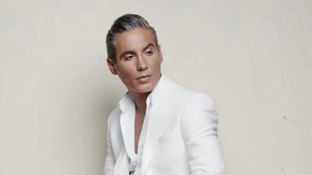 Pitingo anuncia su boda con Laura Escuredo, su primer amor, apenas cuatro meses después de divorciarse de Verónica Fernández, en un nuevo capítulo vital y emocional para el artista.